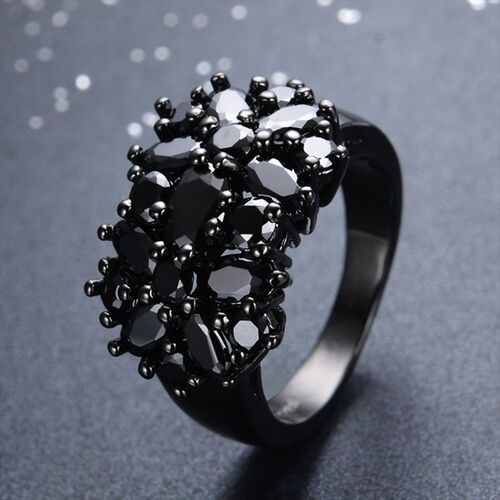 Fashion Unique Female Black Oval Inlaid Cross Border Rings V