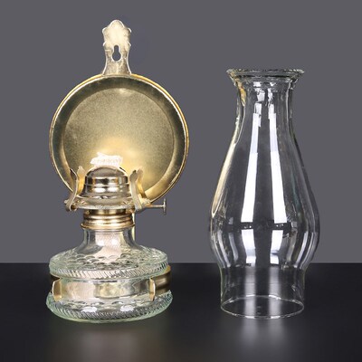 Vintage Kerosene Lamp with Four Claws 888 Emergency Lighting
