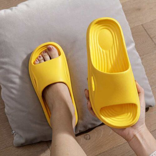 New Four Seasons Slippers for Women Couple Home Indoor Bathr