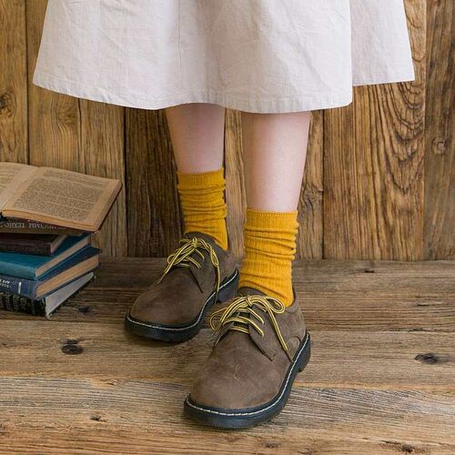 Autumn and Winter New Fashion Womens Socks Double Needle Ve