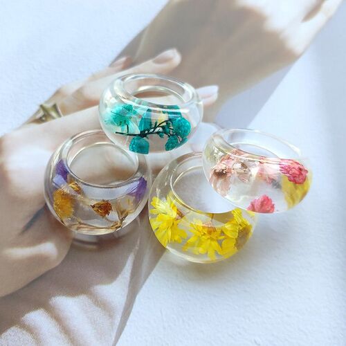 2023 rend Korea New Transparent Resin Dry Flower Rings for W
