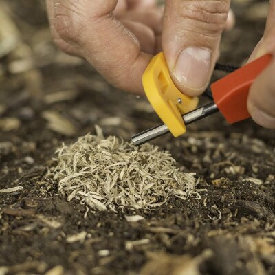 跨境独立站Pack Pal Tinder Maker便携式野外打火器 打火石