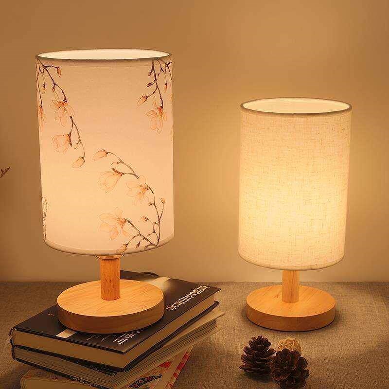 nordic table lamp bedroom bedside lamp warm light creative图片