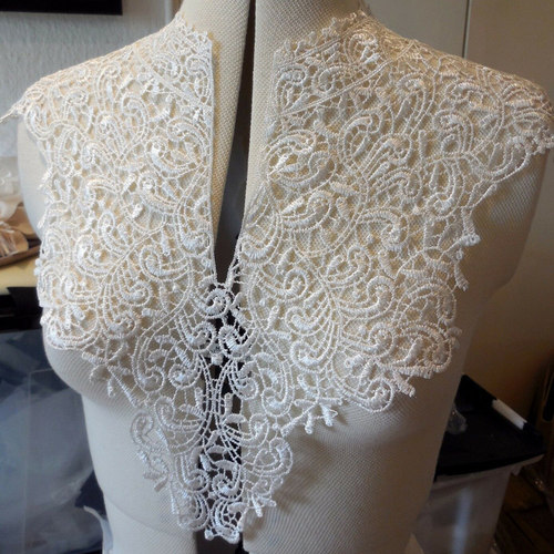 1 Pc Black Flower Neckline Collar Lace Applique Fabric for F