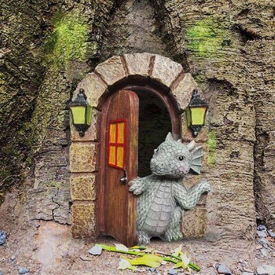 Funny Resin Dinosaur Decorative Garden Statue Courtyard