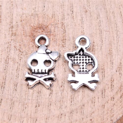 WYSIWYG 40pcs 16x9mm Antique Silver Color Skull Bow Charms C