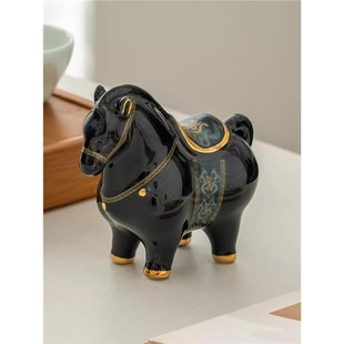 陶瓷马到成功黑马摆件小号升迁招财励志玄关书房办公室桌面装饰品