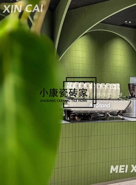 新型装饰材料绿色水泥方砖奶茶店室内外门头装修店铺装修设计空间