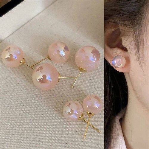 Womens Elegant Temperament Light Pink Pearl Pendant