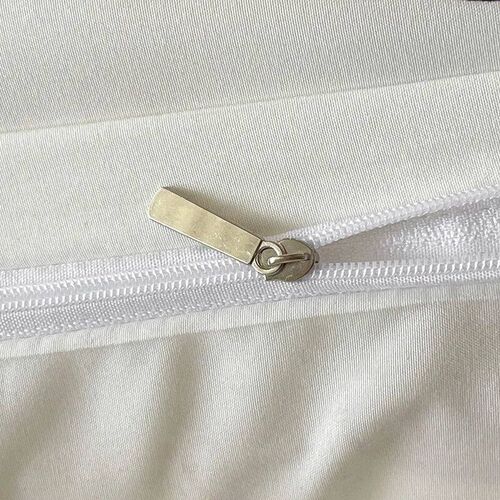 Simple Style Bed Linen Set Skin-friendly Bedsheet Set Pillow