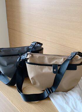 Fashion Casual Crossbody Bag Women Nylon Waterproof Light Sh