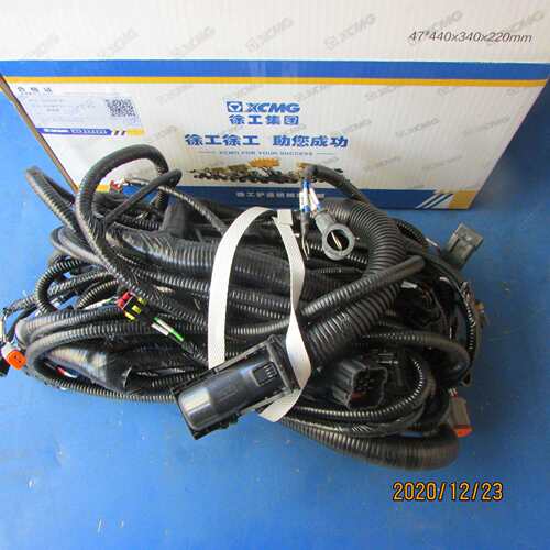 供应徐工6吨装载机配件253008745-600KVT25.11.3.1后车架线束