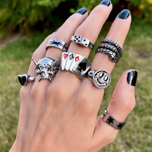 Ins Gothic Punk Heart Grog Skull Rings for Women Men Vintage