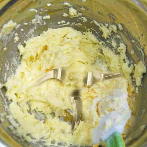 Dough Pastry Remover Dough Flower  Knife Turning Aid Rotary