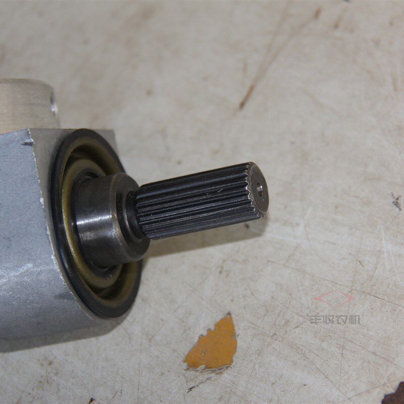 久保田88收割机配件588 888二号再筛选搅龙齿轮箱总成改装防漏粮,农机/农具/农膜,农机配件,淘宝优惠券,粉丝福利购,淘宝优惠卷