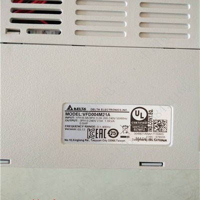 变频器VFD00M21  0.KW