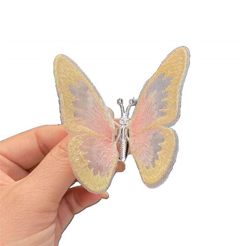 Animated butterfly car ornament, a creative and lively inter