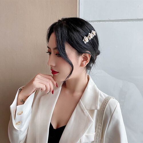 New Korean version of pearl camellia spring hair clip retro