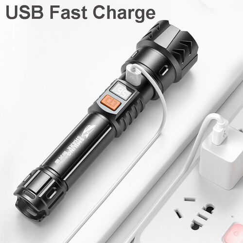 Outdoor high brightness zoom flashlight with COB side light