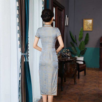 New retro elegant eight-button long cheongsam, improved banq