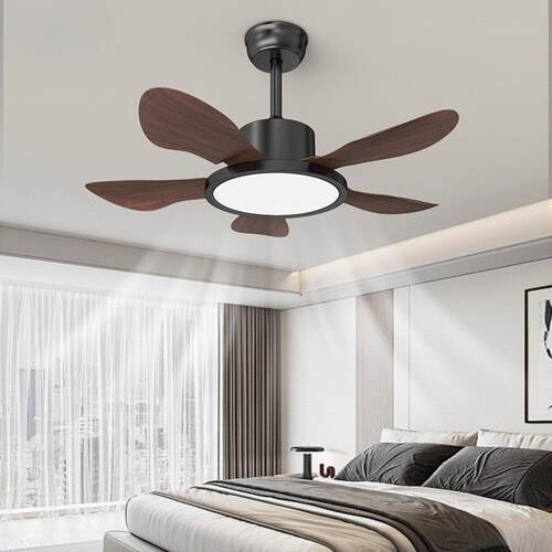 中古风卧室风扇灯吸顶护眼2025款静音简约书房餐厅家用小风扇吊灯