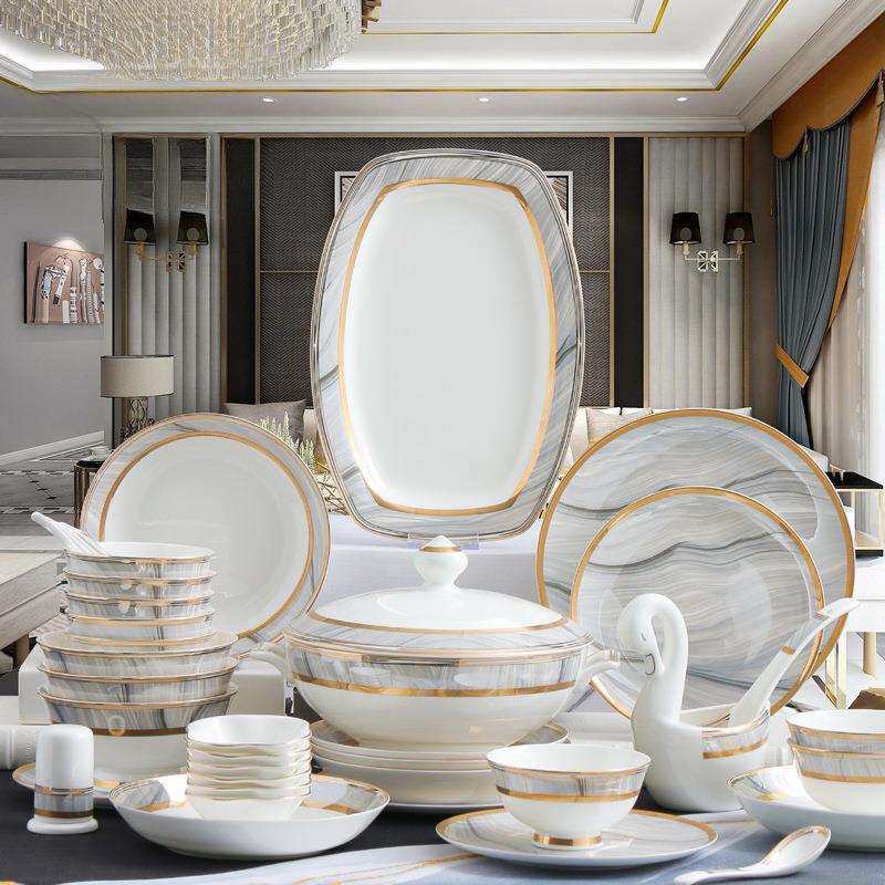 餐具套装碗盘家用轻奢金边60头新款碗碟10人碗筷套装骨瓷餐具套餐
