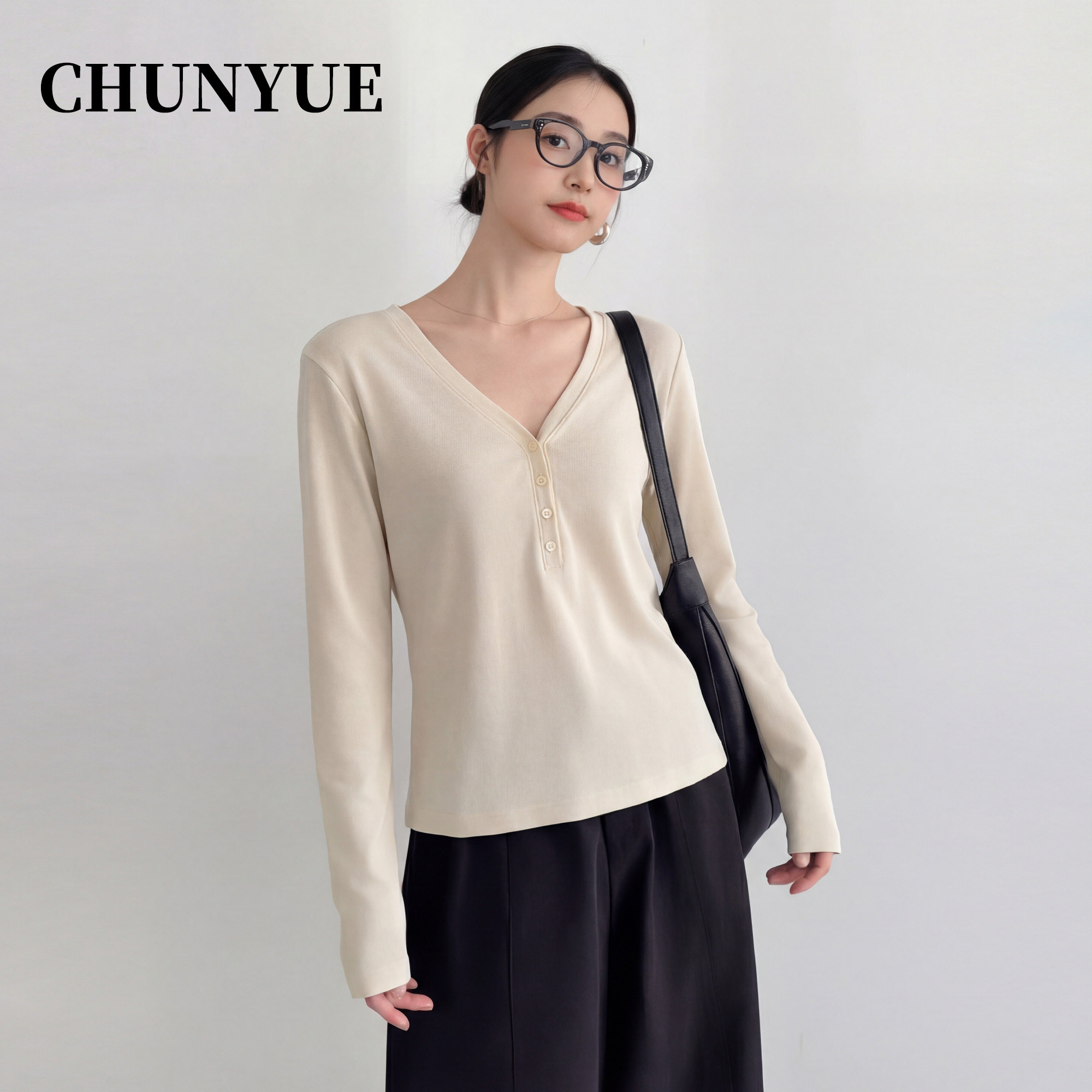 纯阅纯色百搭长袖V领T恤女士2026新款慵懒风通勤圆领内搭上衣春季,女装/女士精品,T恤,淘宝优惠券,粉丝福利购,淘宝优惠卷