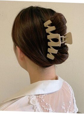 发夹Hot Sale Solid Color Claw Clip Large Barrette Crab Hair1