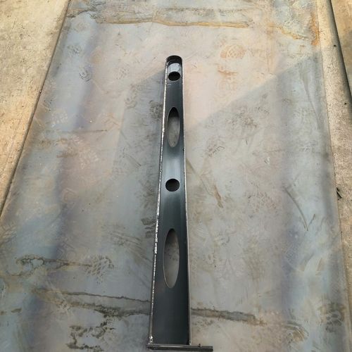 定制铁/碳钢玻璃雨棚支架雨搭钢梁牛腿轻钢雨棚H型T型钢结构悬浮