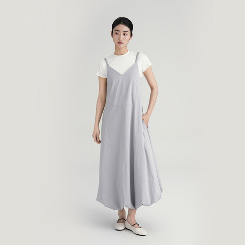 IDASU STUDIO26夏新款设计感重工气质百搭花苞连衣裙303000