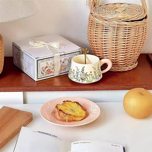 Designed Small Yellow Flower ffee Cup And Saucer Set Ceramic