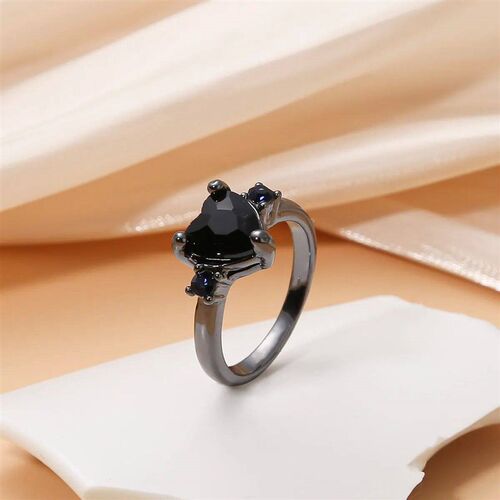Vintage Black Woman Rings Love Heart Charm Finger Ring Inlai