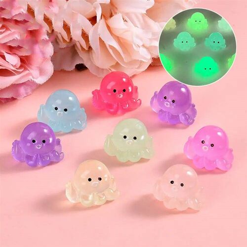 Cute Glow In The Dark Car Ornaments Micro Octopus Resin Octo