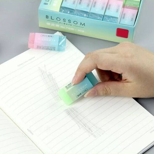 P82F Soft Durable Flexible Cube Cute Colored Pencil Rubber E