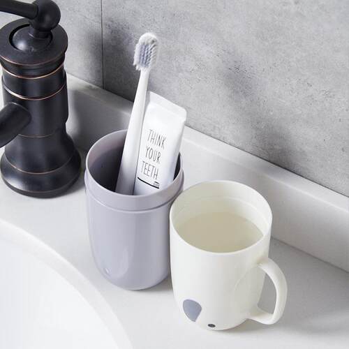 Creative 2-in-1 Portable Toothbrush Holder Travel Toothbrush