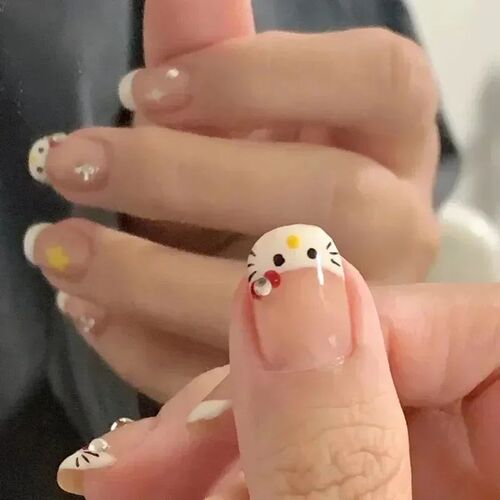 s Nails helloKitty Fresh Cute Korean Fake Nail Tips Girl Wea