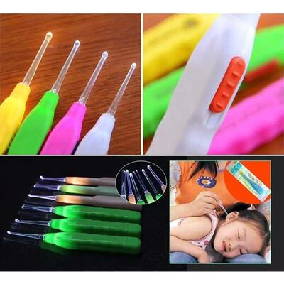 Cartoon LED Light Ear Pick Cleaner Spoon Flashlight Earwax R