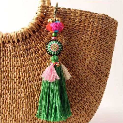 1pc Flower Charms Keychains Wooden Beads With Pompom Keyring