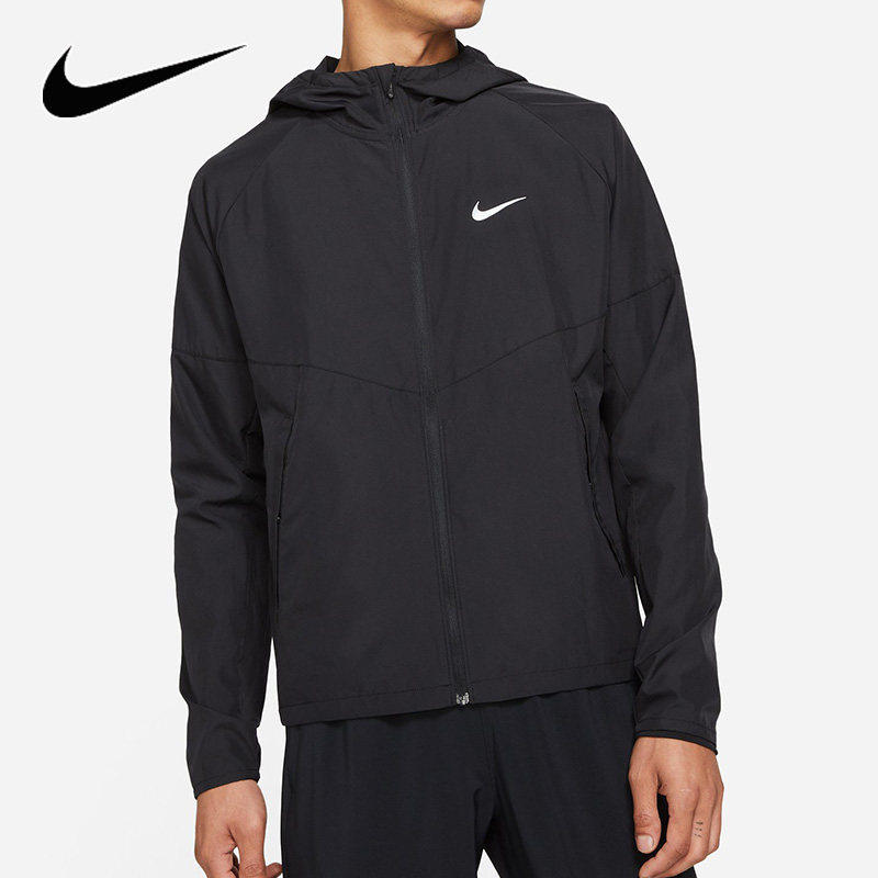 Nike耐克男子跑步夹克夏新款拒水透气梭织连帽速干外套DD4747-010