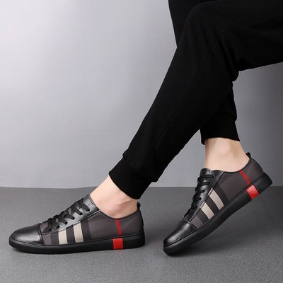 2022 New Fashion Mens Breathable Skateboard Shoes Men Fashio