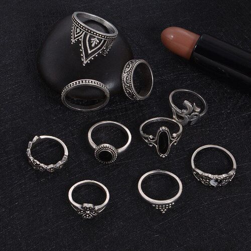 Retro Crown Black Gemstone Rings Set for 2025 European Women