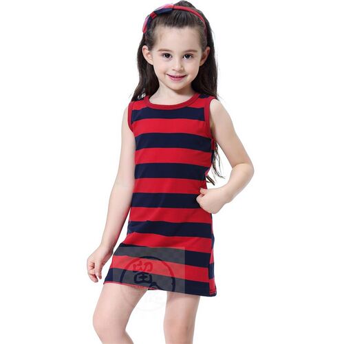 。Summer girls dress classic black and white striped hip ski