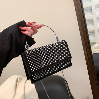 Simple Casual Diamond Square Bag 2025 Summer Shiny Chain Han