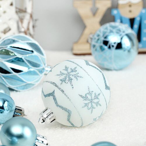Christmas decoratio House painting gift package tree pendant