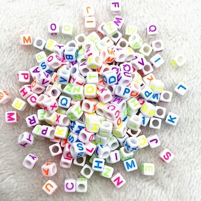 100pcs 7x4mm 6x6mm Mixed Alphabet Letter Beads Charms Beads