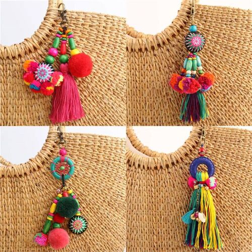 1pc Flower Charms Keychains Wooden Beads With Pompom Keyring
