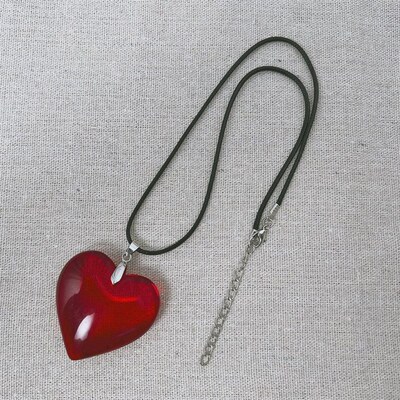 Red glass heart pendant necklaces women 红色玻璃心形吊坠项链