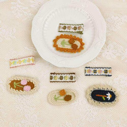 Childrens wool knitting flower BB clip princess floral embr
