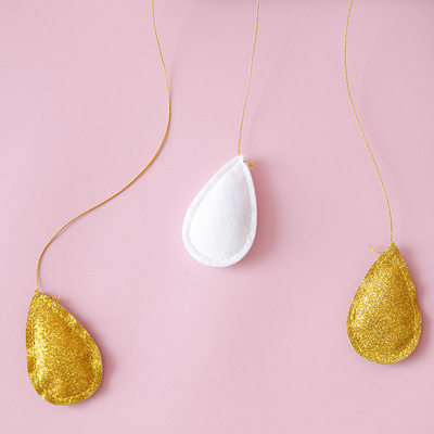 儿童帐篷布置棉花云朵白云装饰 舞台橱窗装饰道具云彩仿真云挂饰