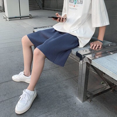 Pleated Summer Casual Shorts Men Fashion Solid Color Loose S
